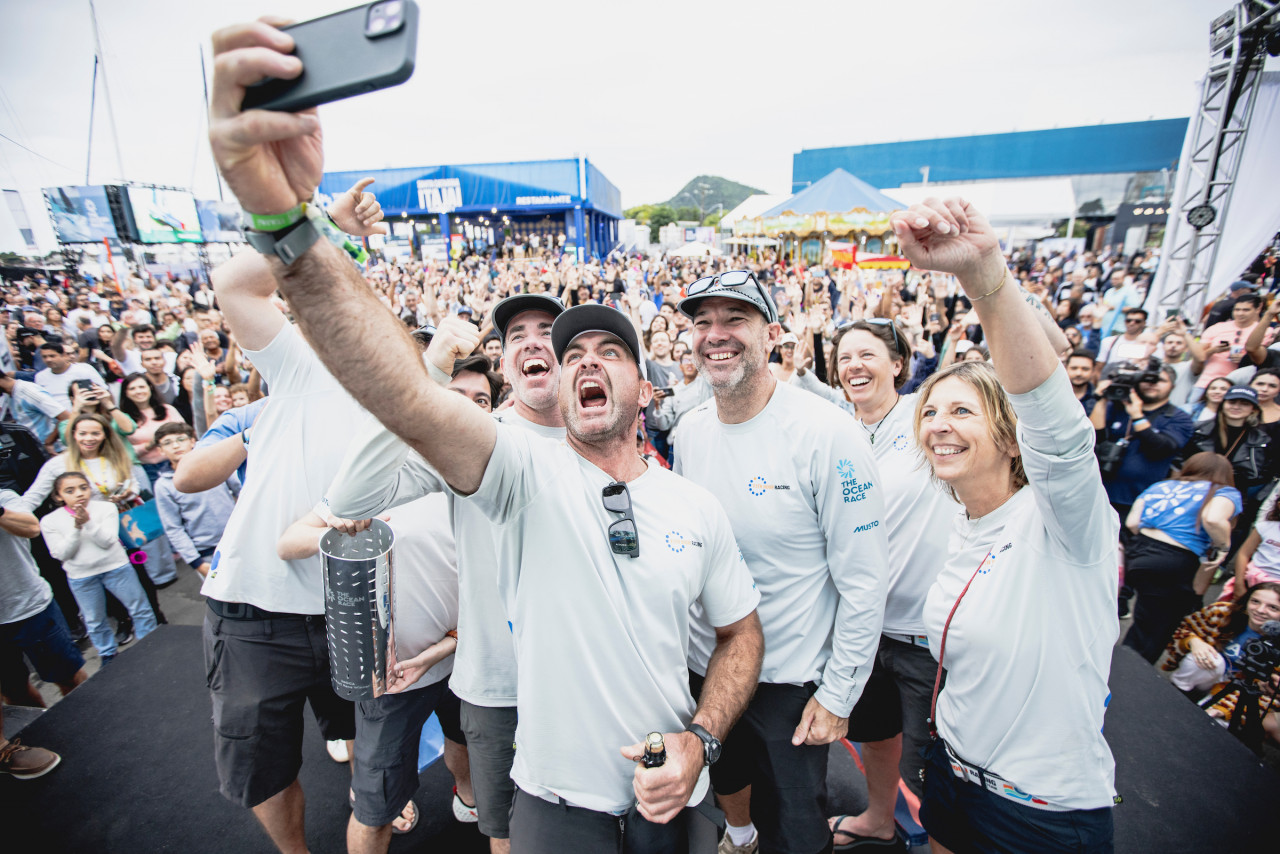 230421 11HR HarryKH Brazil  284A9776