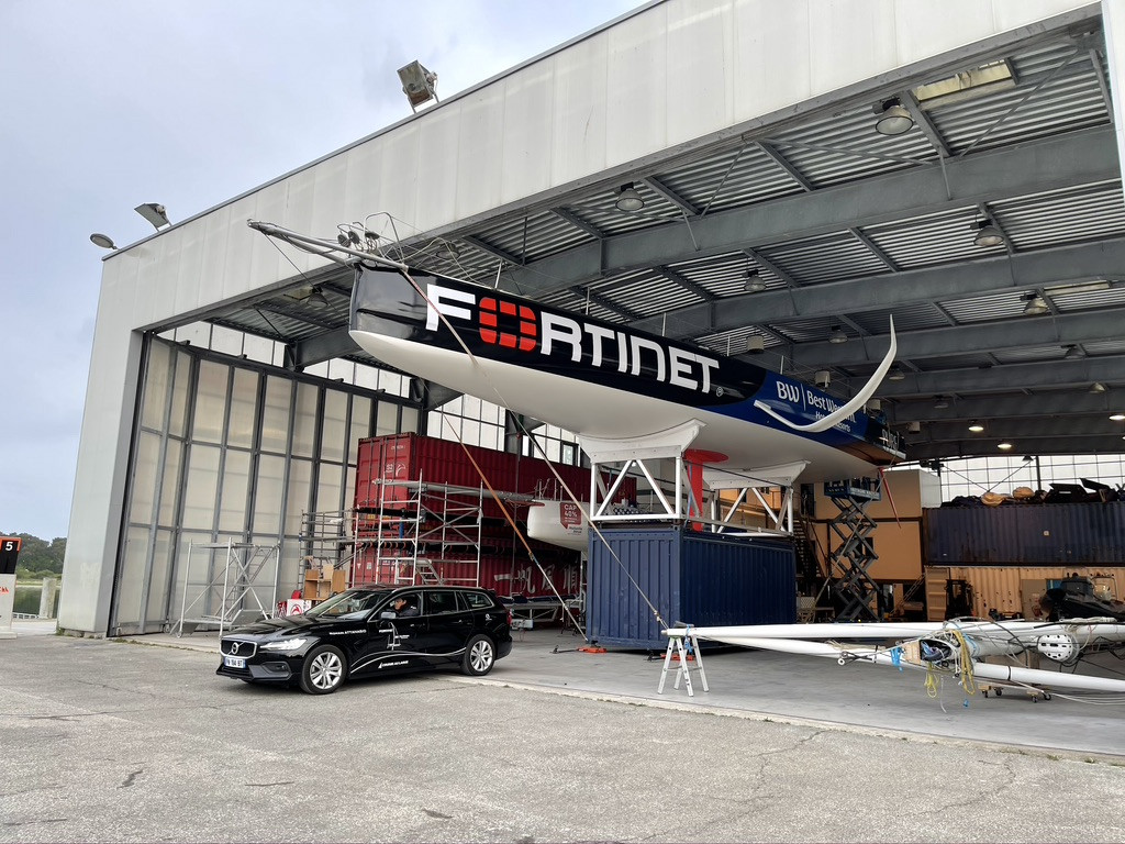 D8EC9210 5FAE 4E81 9FB7 062A775532F6 1 105 c