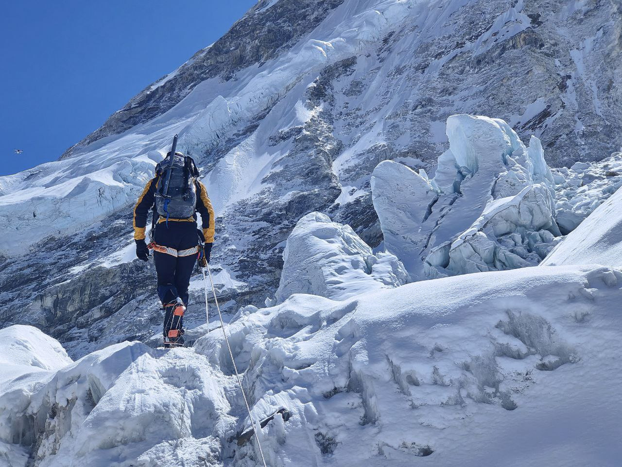 Maxime Sorel sur l'Everest   Guillaume Vallot 5