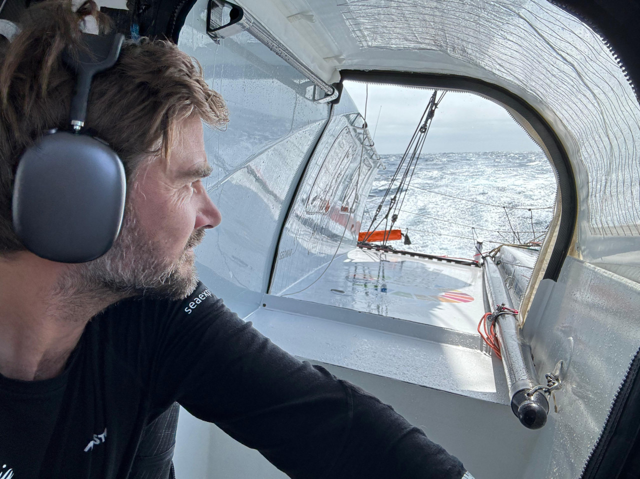 Nyv2024 2406022226 imo malizia whatsapp image 202 haute definition