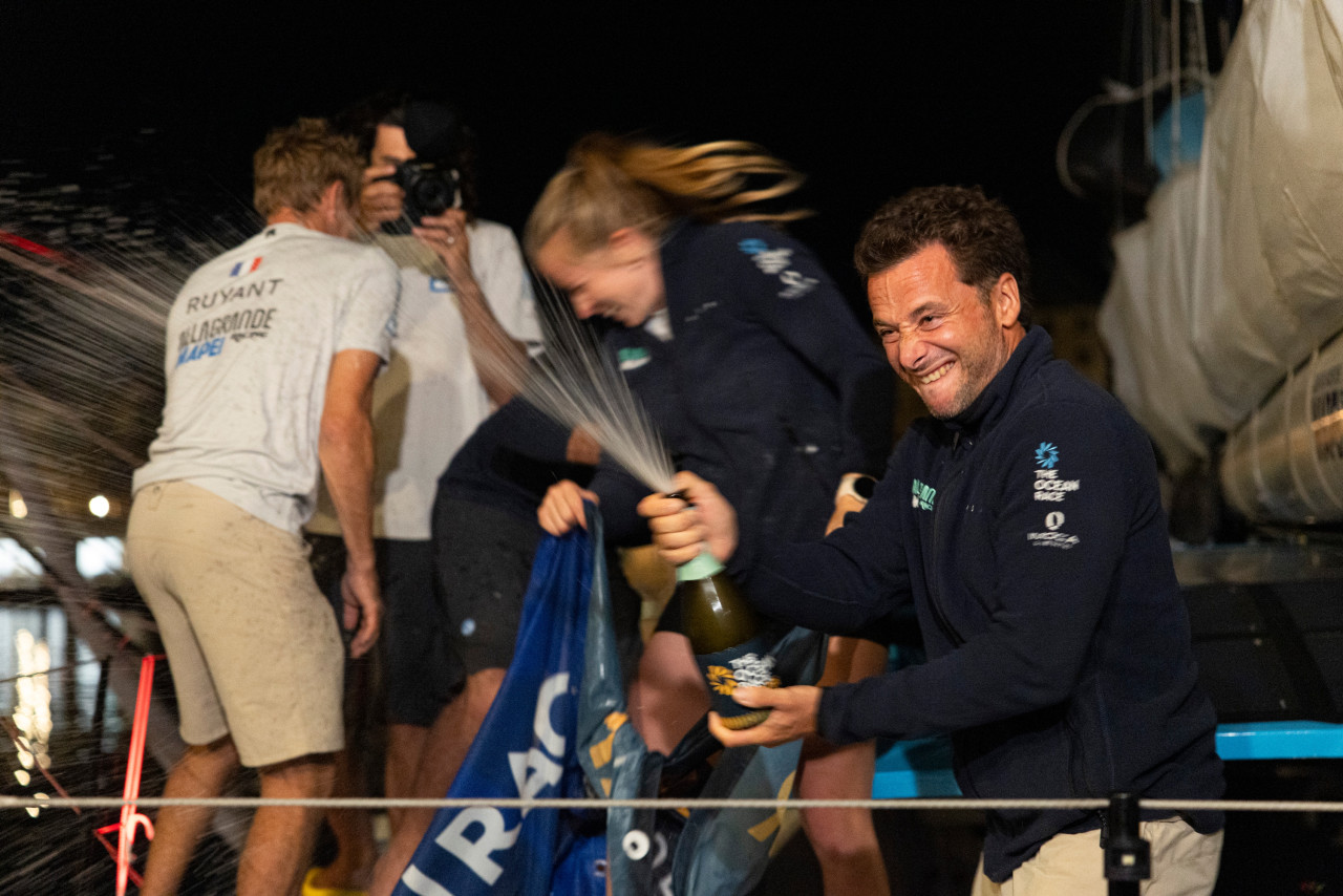 TORE 02 03 250903 ML 060