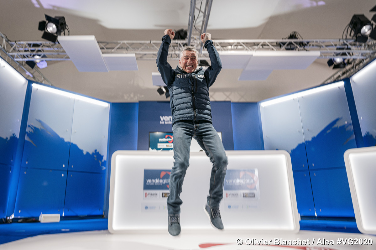 Vg2020 20210220 cousin finishob 9047b basse dfinition vi